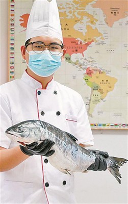 ژنرال نقره ای روسی برای اولین بار از حواصیل صعود کرد! در آینده، ما روی میزهای...